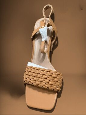 Tan Braided Strap Women's Sandals - Classic Summer Heel